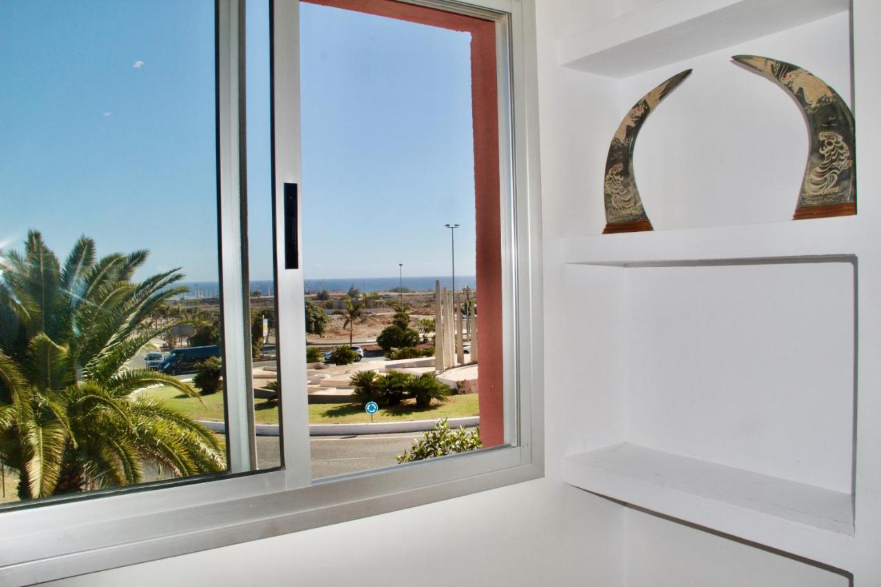 Click&Guest - Sun Dream House Apartman Vecindario  Kültér fotó