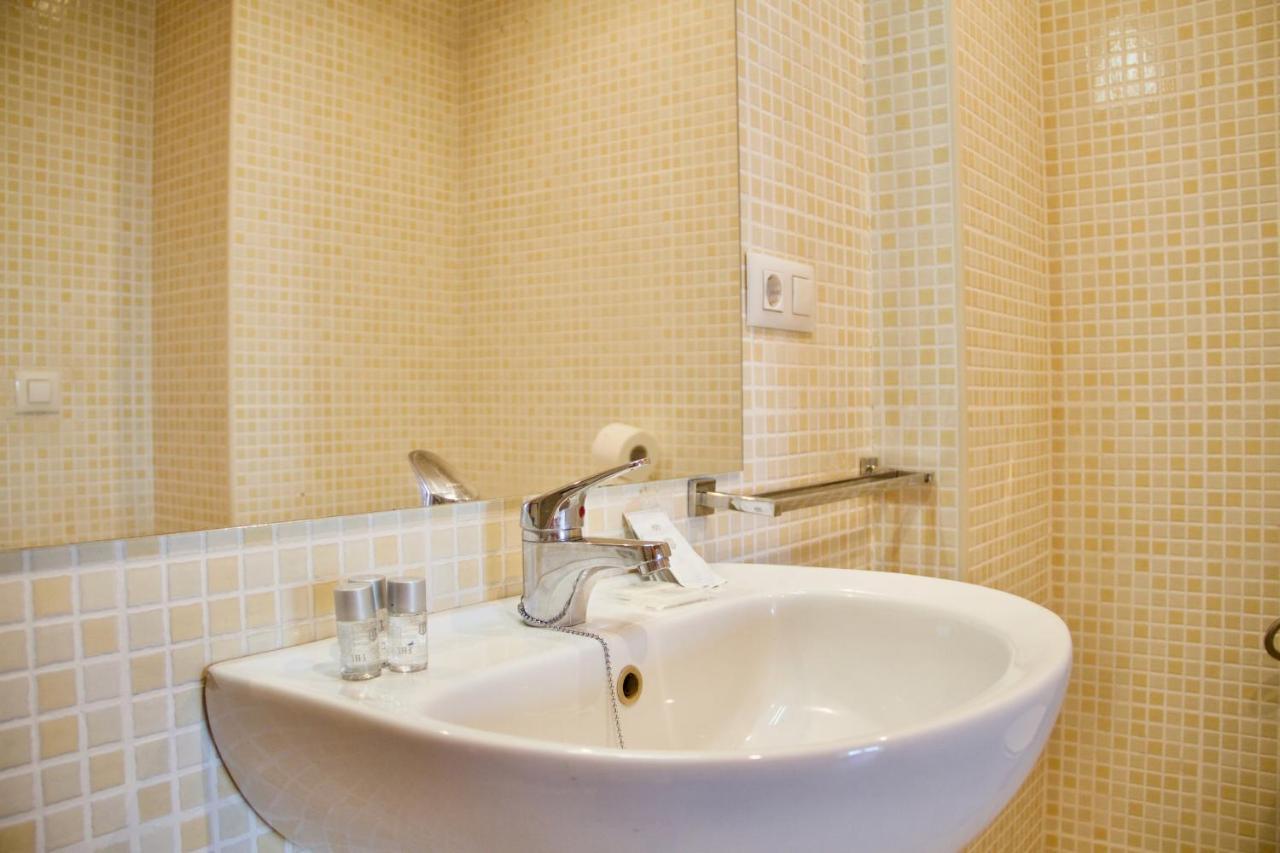 Click&Guest - Sun Dream House Apartman Vecindario  Kültér fotó