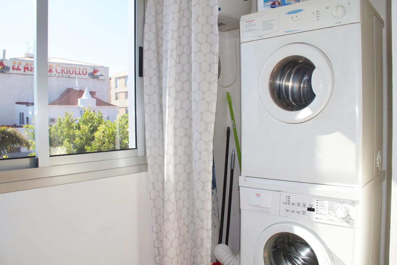 Click&Guest - Sun Dream House Apartman Vecindario  Kültér fotó